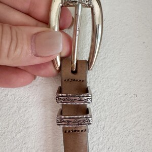 Brighton Tan Skinny Belt // Genuine Leather with small concho details 30/M. Silver metal. Engraved buckle. Vintage. C3828 image 4