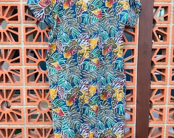 Vintage Handmade Tropical House Dress. Snap Button Vacation Dress.