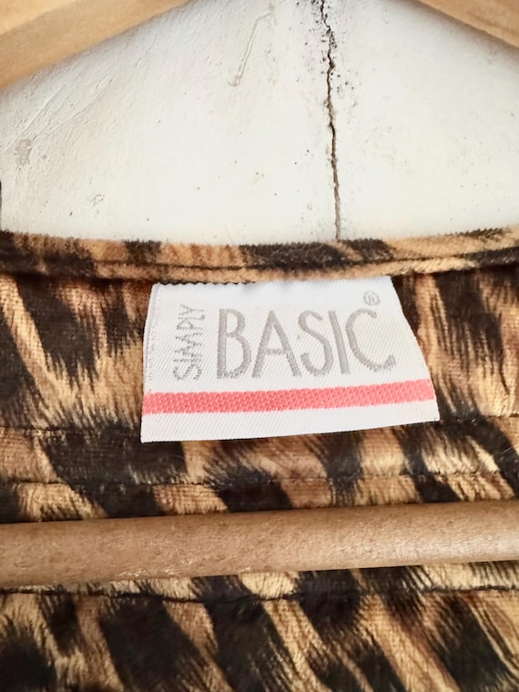Vintage Simply Basic Leopard Print Soft Velvet Ho… - image 10