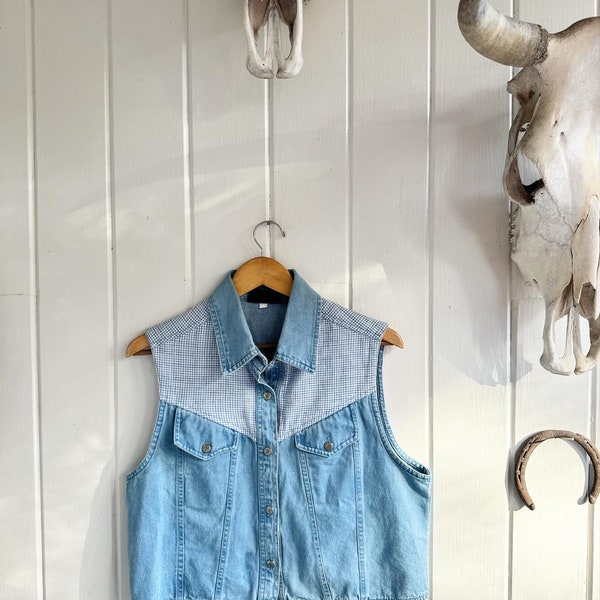 Vintage Ozark Mountain Jean Company Light Denim with Blue and White Checker Detailed Denim Vest. Large Cotton Denim Vest.