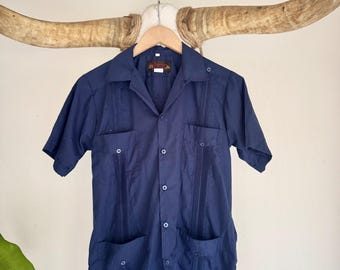 Vintage Blue Mexican Guayabera Embroidered Large 36  Button Up Shirt. Traditional Mexican Shirt. Guayaberas D’ Yucatán. Poly/cotton.