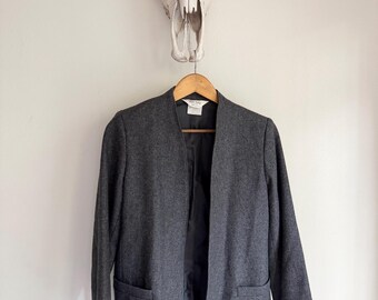 Women’s Vintage Gray Wool/Poly Size 10 Blazer. Tan Jay. Made in the USA.