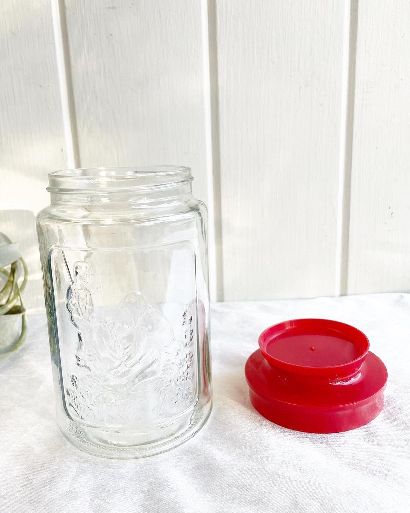Vintage Anchor Hocking spring and bridge Glass Jars With Red and