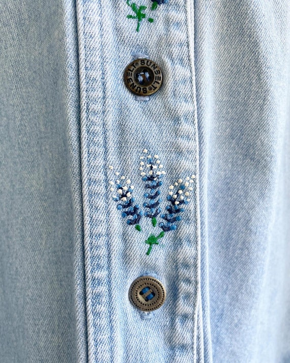 Handpainted Blue Bonnets on a Vintage Denim Shirt… - image 5