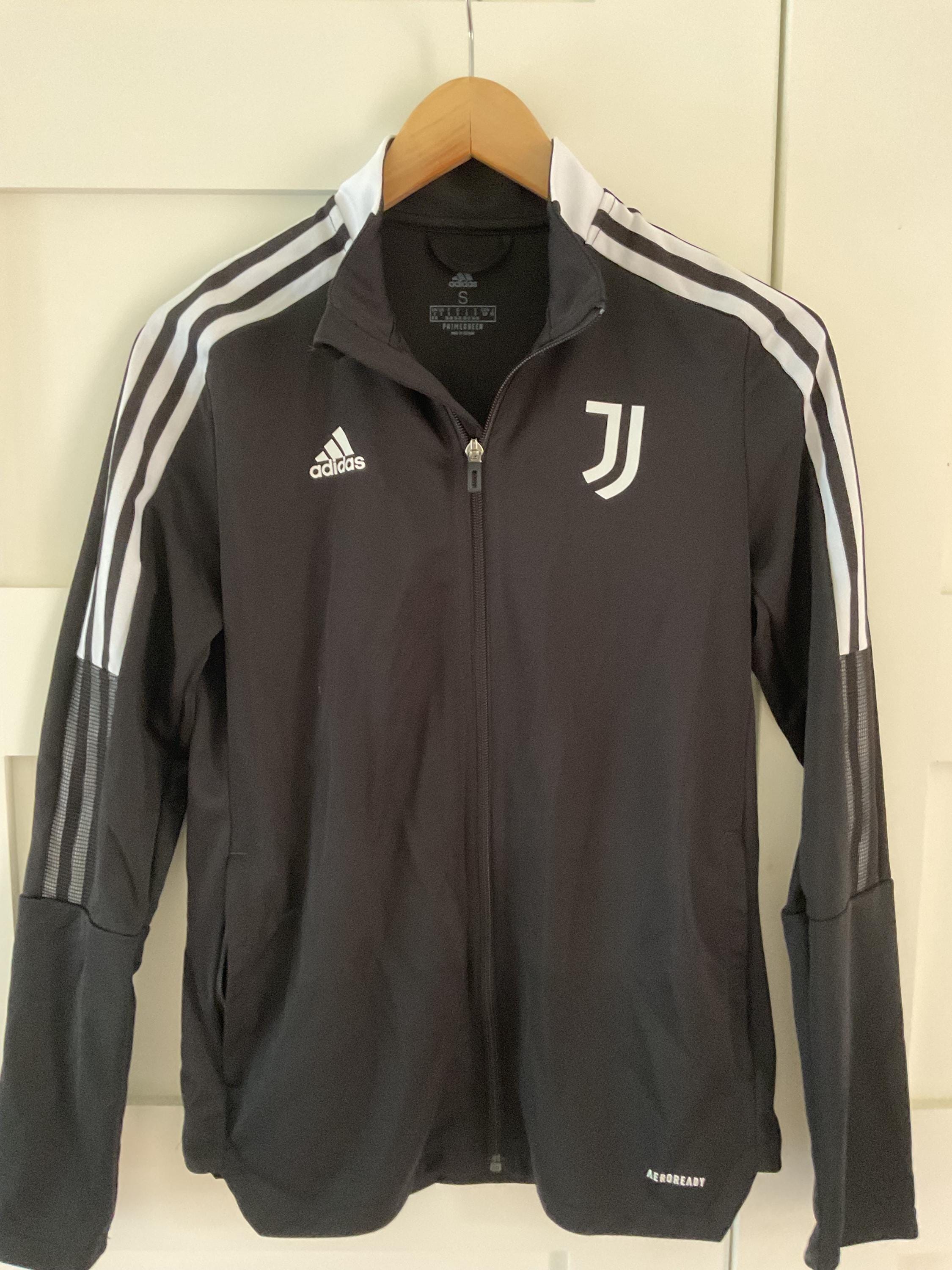 定価13200円 新品 adidas Juventus ブラックジャージ Adidas Juventus 21/22 Black Tracksuit With Zipper US Size