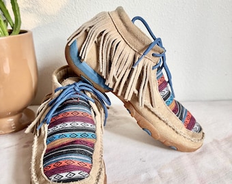 Twisted X WDM0064 Womens Brown Leather Fringe Serape Moccasins Bootie Size 6M. Hippie Boots. Southwest.
