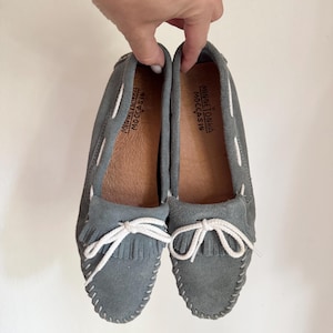 Minnetonka Grey Suede Moccasin Loafers with Tan Laces size 10 W Minnetonka Moccasins - Etsy main image 4