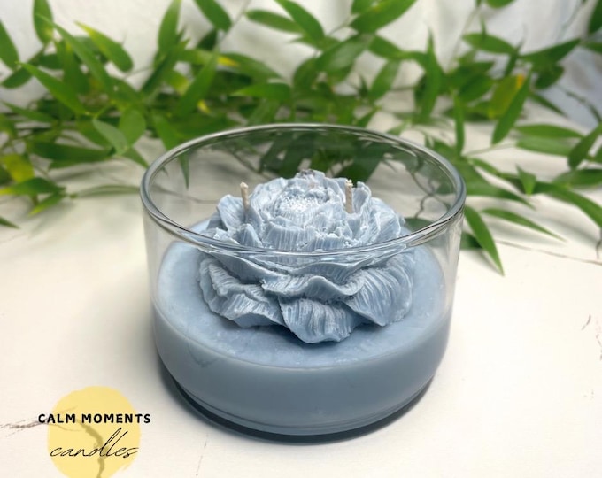 Elegant Glass Jar Candle with Floral Notes - Handmade Watermelon Rhubarb Musk Fragrance