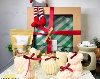 Christmas Cheer in a Box: Soy Wax Melts, Tealights, Pillar Candles and Wax Warmer Set
