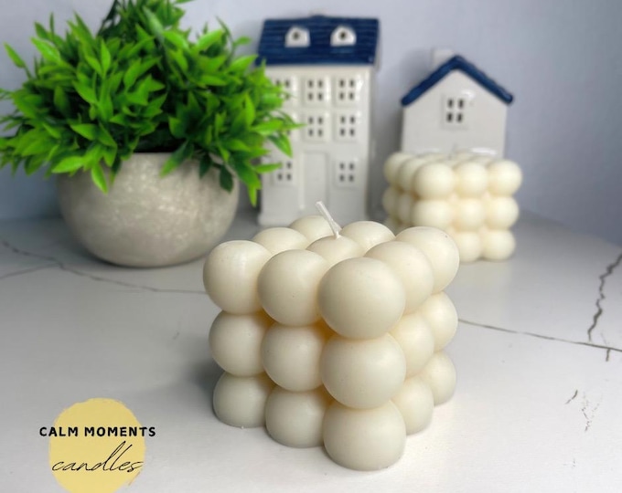 Scented Cube Candle for Cozy Home Ambiance: Artisan Crafted Elegance