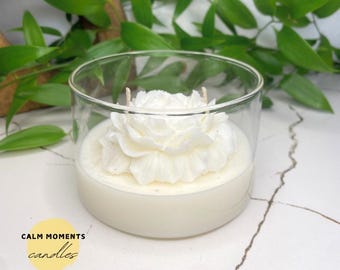 Handcrafted Elegance: Vanilla Sandalwood Scented Soy Candle with Peony Blossoms