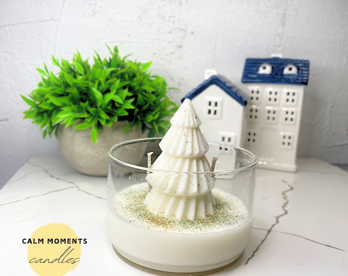 Festive Holiday Aroma: Vanilla - Pine Glitter Candle for Christmas | Winter Home Gift