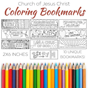 Può includere: Dieci segnalibri da colorare in bianco e nero con temi religiosi e frasi come "Sto cercando di essere come Gesù" e "Le famiglie possono stare insieme per sempre". I segnalibri misurano 2x6 pollici e sono mostrati con matite colorate.