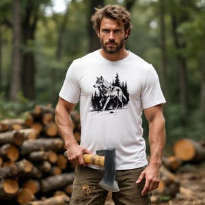 T-shirt loup marchant dans la forêt - t-shirt animal esprit amoureux de la nature - chemise en coton unisexe