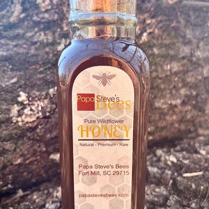 1 lb Pure, Raw Honey in Glass Muth Jar