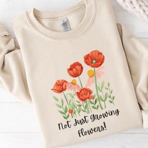 Funny Floral Pregnancy Sweatshirt: Mom To-Be Gift