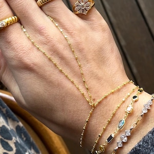 Silver Hand Chain, Bridal Hand Chain Bracelet, Silver Sahmaran, Finger Bracelet, Dainty Hand Chain Bracelet, Bezel Ball Detail Hand Chain
