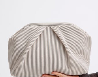 Elegant Pleated Cream Clutch Bag For Women , Wedding Guest Bag Handmade Mother&#39;s Day Gift
