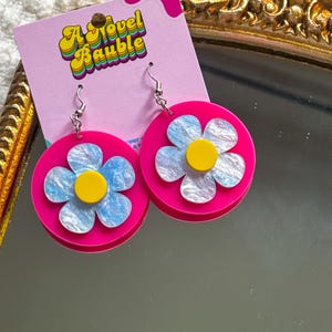 Groovy Flower Power Earrings, Retro Statement Dangles, Funky 70s Inspired Acrylic Earrings, Lightweight Colorful Jewelry