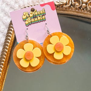 Groovy Flower Power Earrings, Retro Statement Dangles, Funky 70s Inspired Acrylic Earrings, Lightweight Colorful Jewelry