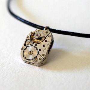 Collier Vintage Des Années 1950 - Bijou Ancien - Bon État - Fabriqué En France