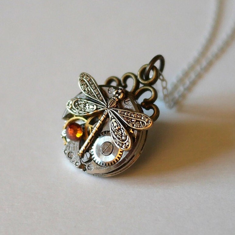 Pendentif Vintage En Bronze - Jolie Pièce Ancienne - Occasion