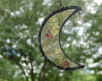 Pressed flower crescent moon with hanging crystal, mini wall art, stained glass suncatcher