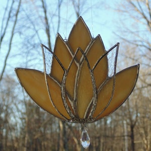 Stained glass lotus flower suncatcher, yellow golden iridescent, 8 petal boho window decoration image 4