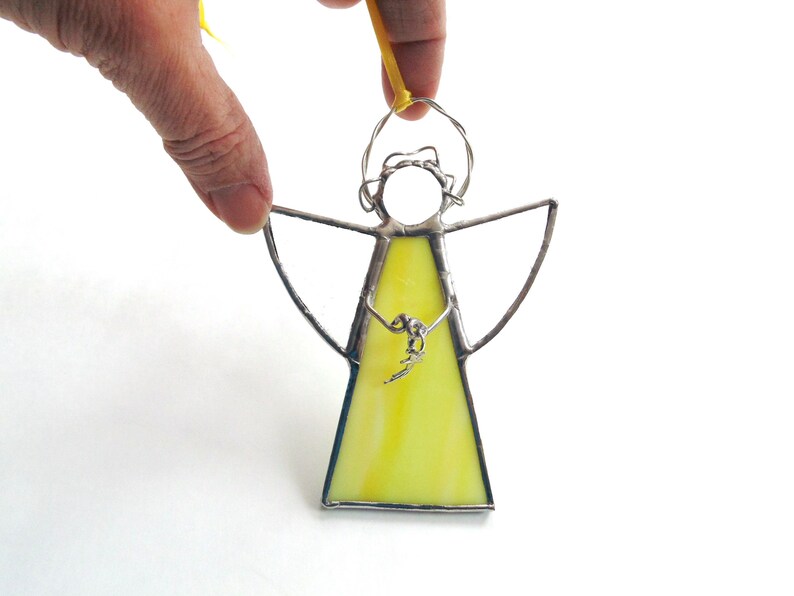 Stained glass angel suncatcher, Christmas ornament, small hanging angel zdjęcie 6