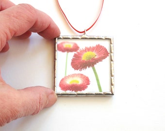 Straw flower photo ornament gift for her, mini wall art, flower gift for mom, stained glass