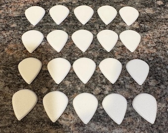 20 Pack Guitar Picks 1.5mm