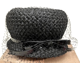 Vintage 1950s/1960s Black Pillbox Raffia Woven Straw Hat w/ Bow 1950s Black Straw Pillbox Bow Hat - Etsy main image 4