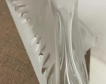 Vintage MMA Parfümflasche die von Lucien Gaillard entworfene „Femmes Ailées“ (Winged Women)