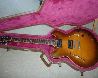☆美品☆Gibson　Doveモデル　Aria Custom 製造番号0067！ Gibson Acoustic Dove Custom Acacia - Amberburst | Sweetwater
