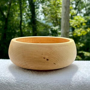 Maple hand turned bowl