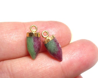2, 5, 10 pcs, 14-15x5-6mm, ruby zoisite Tiny Small spike Pendant, Bullet Point Gold Dipped Charm Pendant Finding, CP-0041