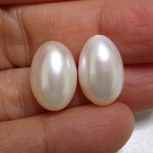 1 pair, 14-15x9.0-10mm, AAA Wonderful lustrous, Gorgeous Genuine Half Drilled Fresh Water Pearls, Elongated Pearl, Bridal, June Birthday