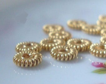 So Pretty, Save, Bulk 20 pcs, 1.5x5 mm, 1.1mm hole, Handmade Findings, Bali 24k Vermeil Beautiful Coiled Spacer, CC-0099