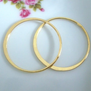 2 peças, 25 mm, ouro 24K sobre prata esterlina, elo circular da eternidade, anel único meio martelado, halo grande, CC-0459