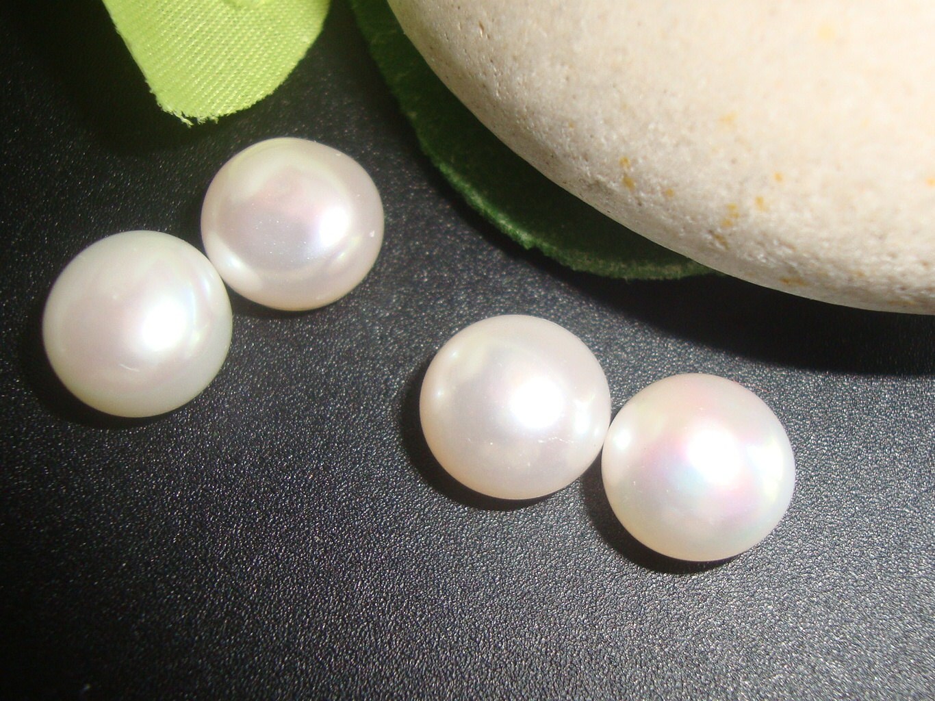 AA+ 4-4.5mm, 4.5-5mm round pearls, lustrous loose pearl beads, natural  color white, freshwater half drilled pearls, good luster, FLR4050-W