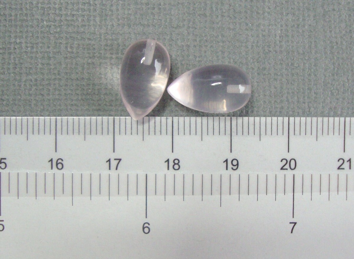 ペア、8 x 13 mm、美しい天然ローズクォーツ、逆さまで半分穴が開け
