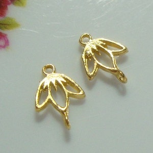 18K Gold Sterling Silver Tiny Lotus Petal Flower Small connector link, Pendant, Earring Findings, Chandelier, link, 7x7mm, CC-0019