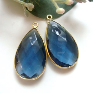 2 pcs, 25x15mm, Beautiful Kyanite Quartz London Blue Faceted Pear Briolette Pendants, Earrings Pair, Vermeil Bezel Rim, GS-0136