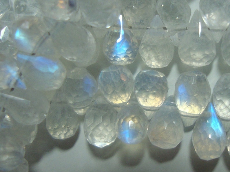 9-11x5.5-6mm 25/% sale 12 strand Rainbow Blue Fire Moonstone Micro Faceted Teardrop Briolette