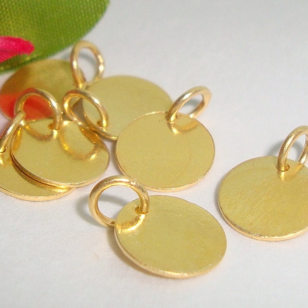 Wholesale, 10 pcs, 10mm, 24 gauge 0.5mm thick, Gold Vermeil Disc with 5.5mm closed jump ring, Stamping, Pendants