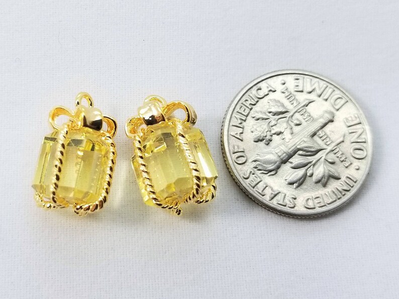 Citrine Yellow Faceted Glass Gift Box Charm Present Box Charm Earring Charm Gold Rim PC-0224 15x10mm Christmas Charm Bracelet Charm