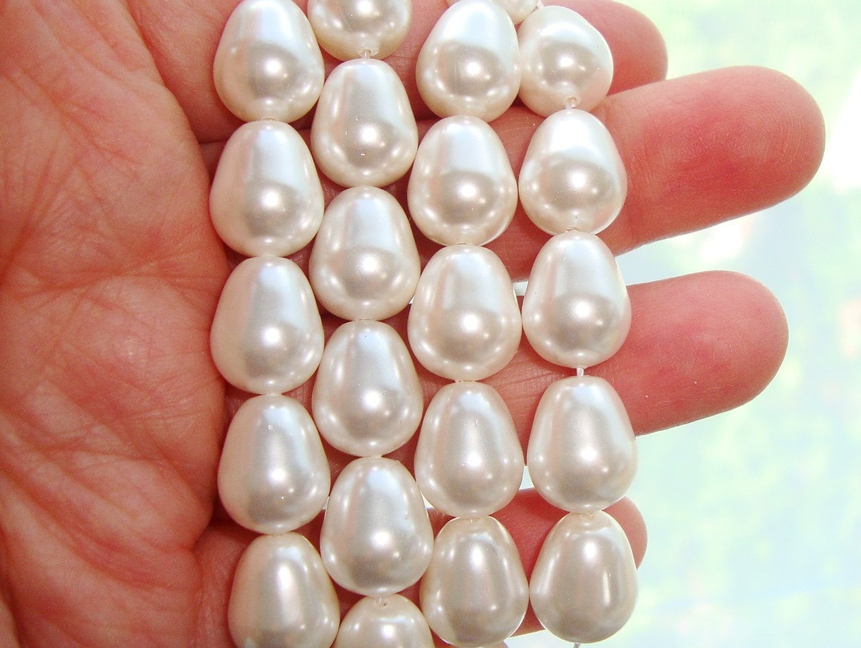Lovely South Sea SHELL Pearl Teardrop Briolette, Full Strand, 10x12mm, So Beautiful Top Quality, perfect for bridal design, SP-0037