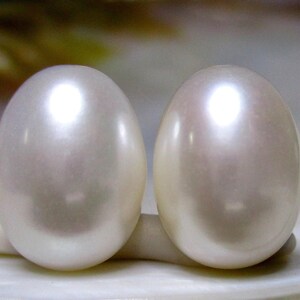 11-12x9.5-10mm, Fresh Water Pearl, Freshwater Pearl Rice Oval Teardrop Briolette, Half Drilled, AAA