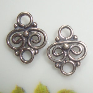 6 pezzi, 9 x 7 mm, collegamento di collegamento piccolo in filigrana ossidata in argento sterling fatto a mano, PC-0010