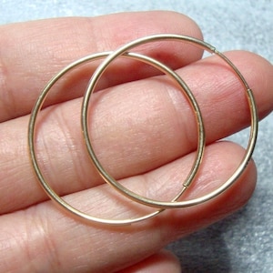 2pcs, 14K Gold Filled Endless Hoop Earrings, 30mm, 1.18 Inch Hoop Earring, 1.25mm wire, EW-0088